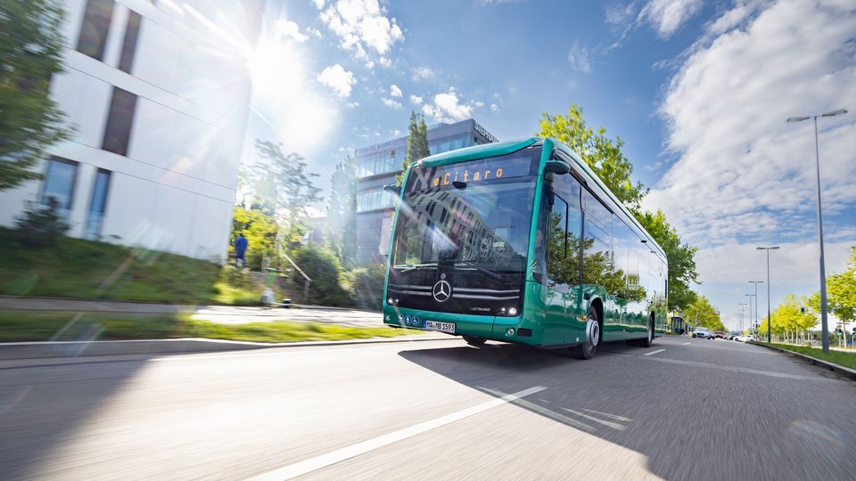 Driving Mercedes-Benz eCitaro