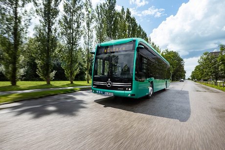 Daimler Buses presents the Mercedes‑Benz eCitaro with new NMC4 battery and eMobility services at mobility move 2026 in Berlin