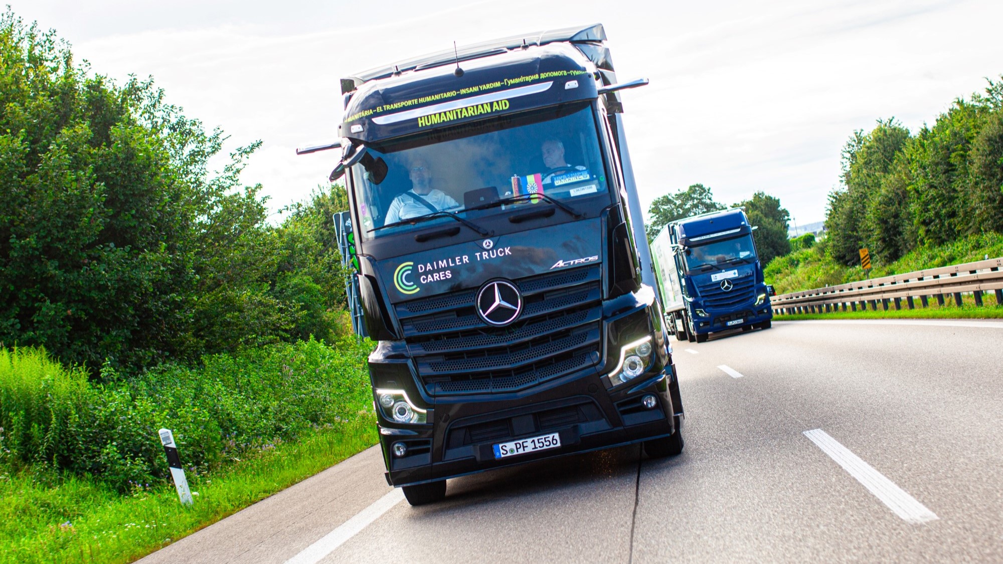 Mercedes-Benz Truck for emergency aid